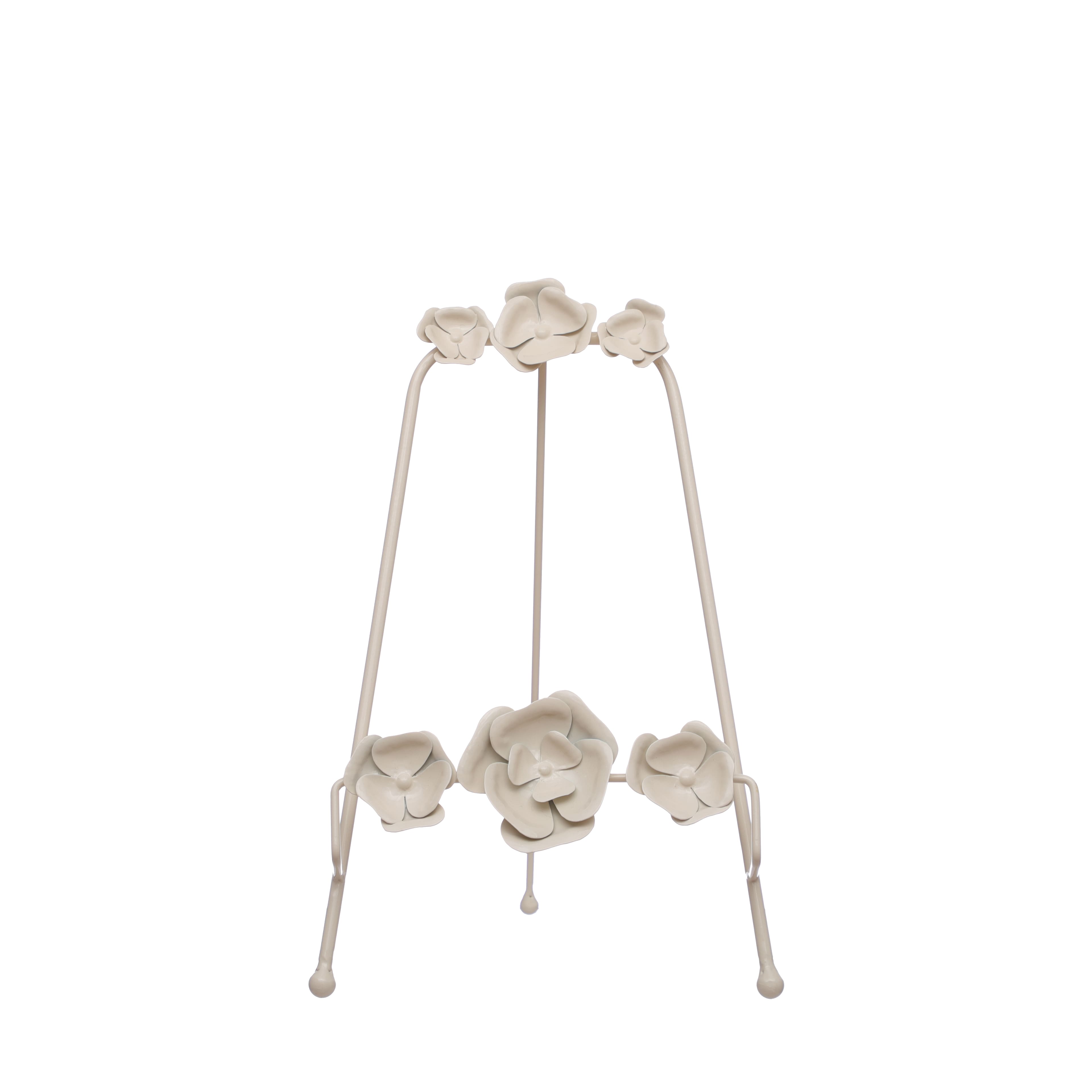 9.25" x 13.75" White Flower Tabletop Easel by Ashland®