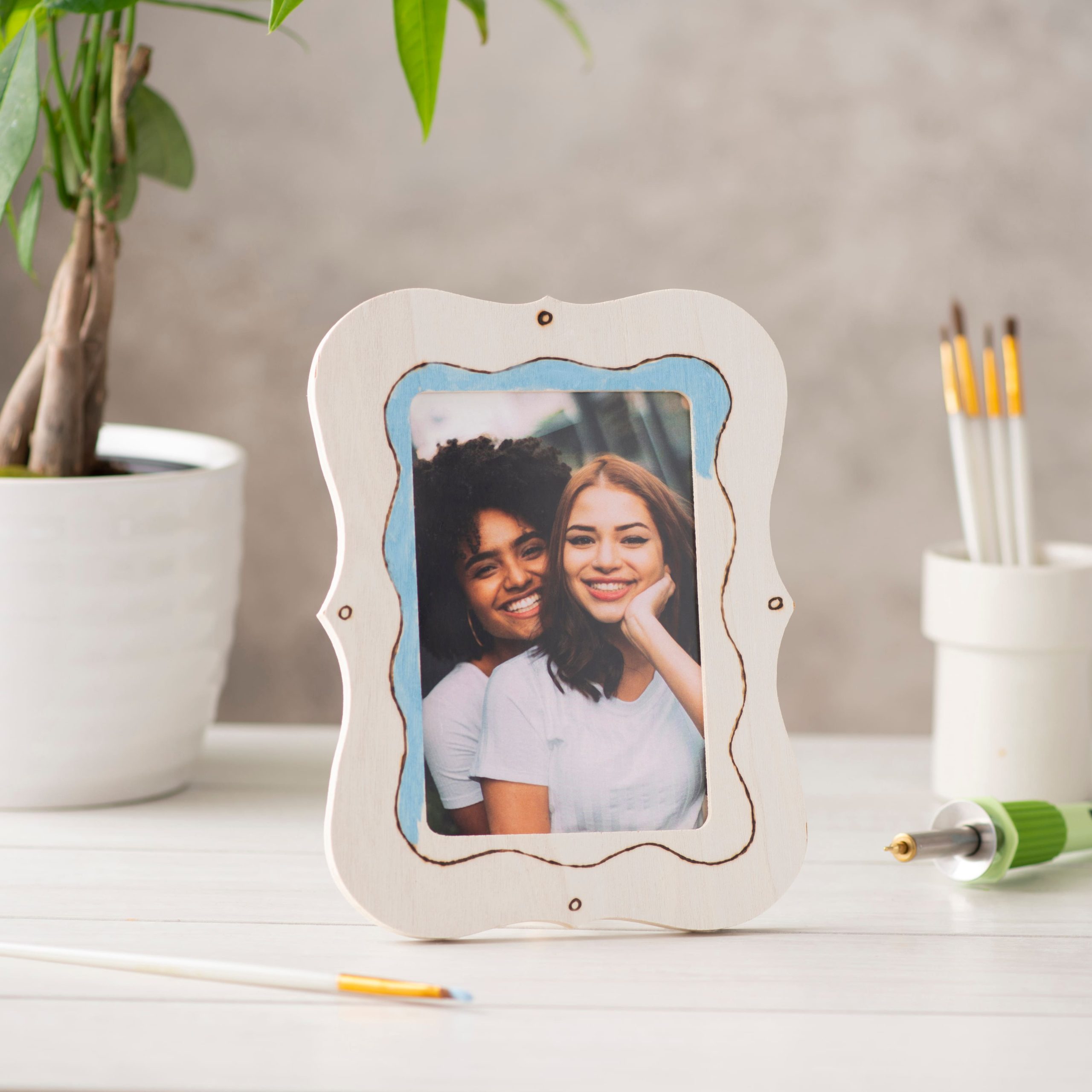 4" x 6" Ready-To-Finish Scalloped Edges Wood Frame by Make Market® - Image 2